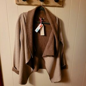 🎄A. IDA Italian Wool Beige Tan Wool Blend Wrap Sweater Size M, NWT